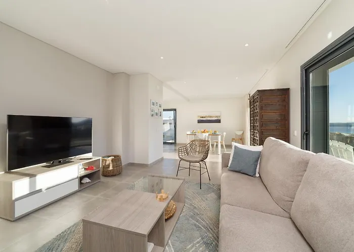 Lagoa Views - Apartment